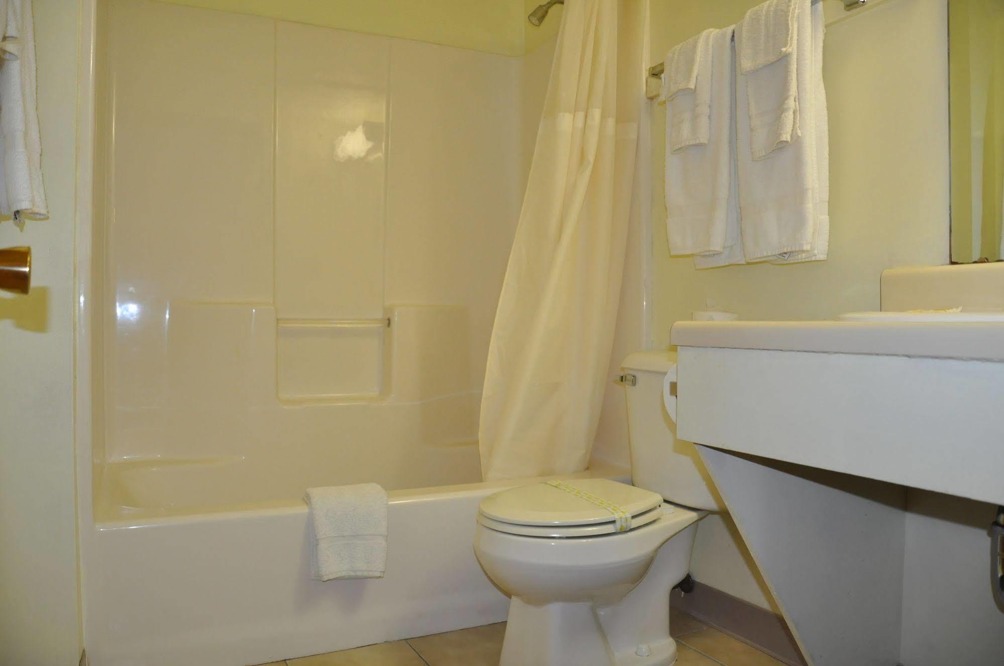 Quality Lodge ساندسكاي المظهر الخارجي الصورة