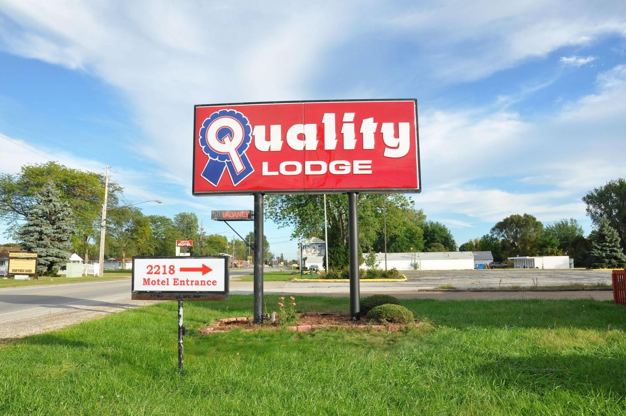 Quality Lodge ساندسكاي المظهر الخارجي الصورة